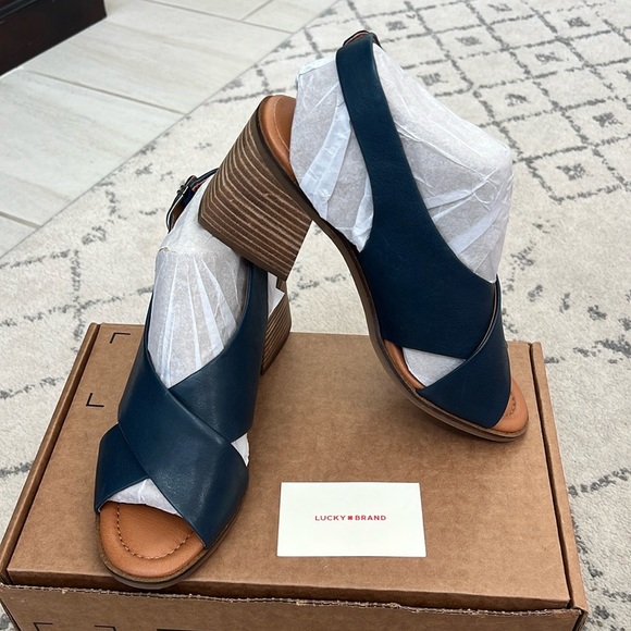 Lucky Brand Shoes - Lucky Brand Women's Blue Rhidlee Sandals Size 9.5